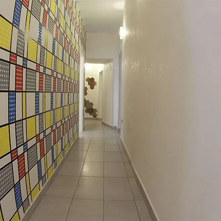 Behouse And Breakfast Guest house 3*