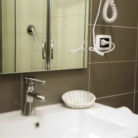 Guest house Behouse And Breakfast 3*