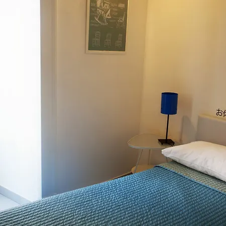 Behouse And Breakfast Guest house Naples