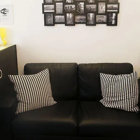Behouse And Breakfast Гостевой дом 3*